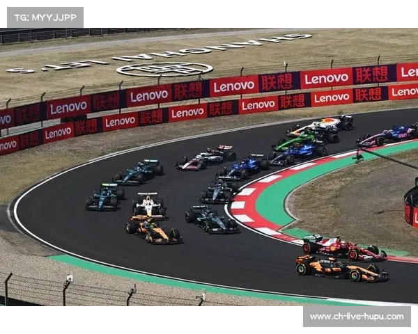 上海国际赛车场举办F1模拟器挑战赛,千人参与体验 上海国际赛车场举办F1模拟器挑战赛,千人参与体验